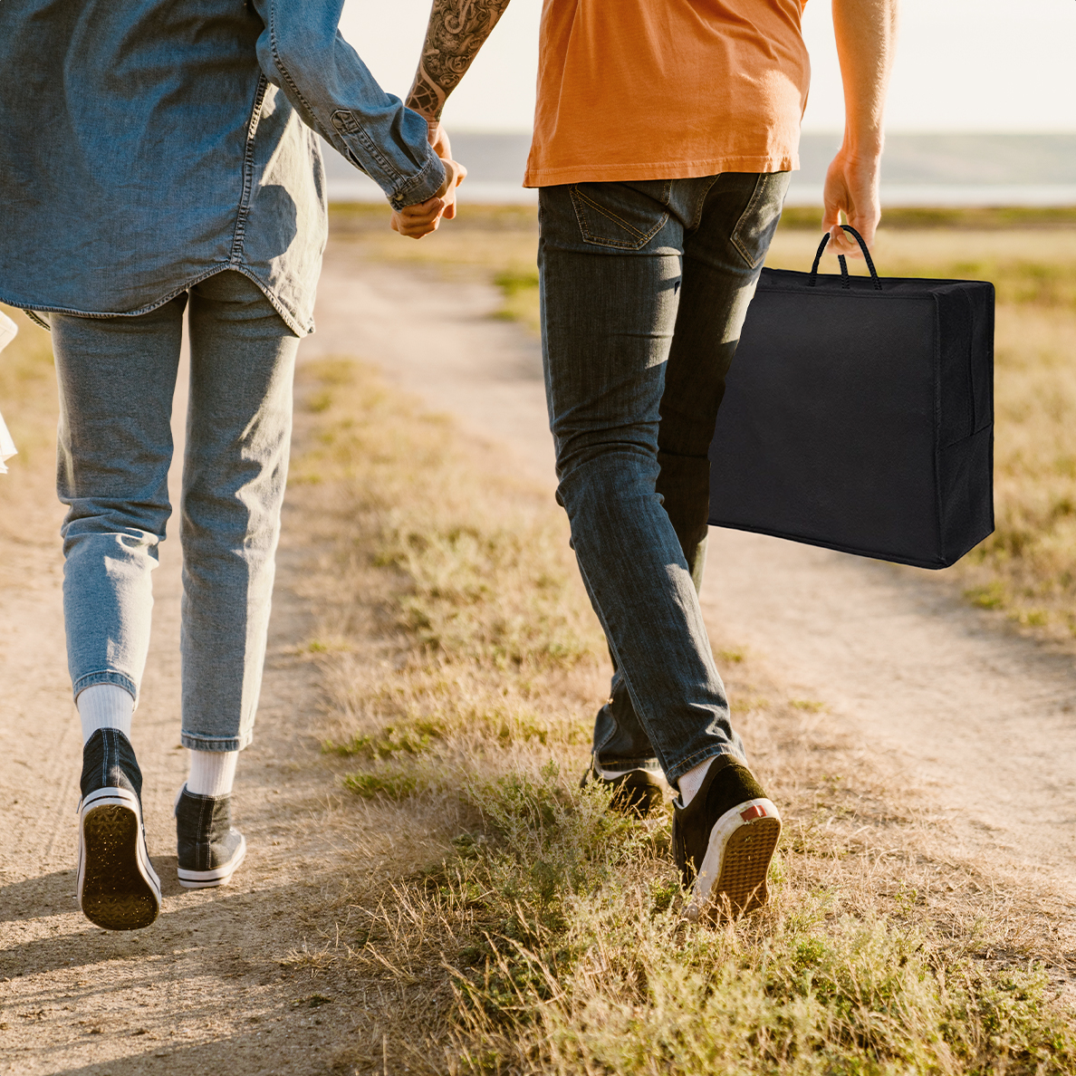 Wandelen, Hand, Handen vasthouden, Broeken, Jeans